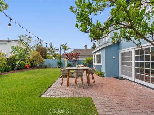 3820 Daisy Circle, Seal Beach, CA