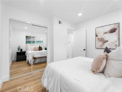 109 Loyola , Seal Beach, CA