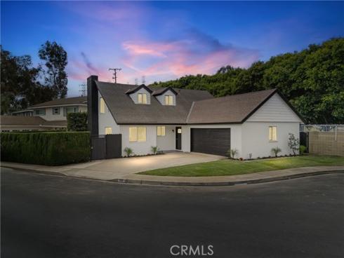 109 Loyola , Seal Beach, CA