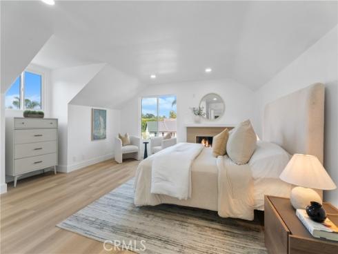 109 Loyola , Seal Beach, CA