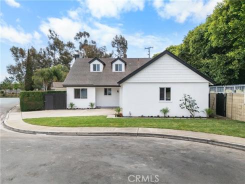 109 Loyola , Seal Beach, CA