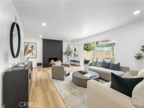 109 Loyola , Seal Beach, CA