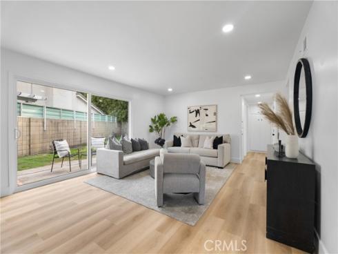 109 Loyola , Seal Beach, CA