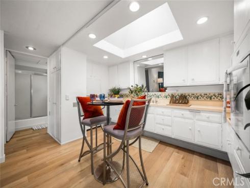 13121  Shawnee  269i  LaneM-11, Seal Beach, CA