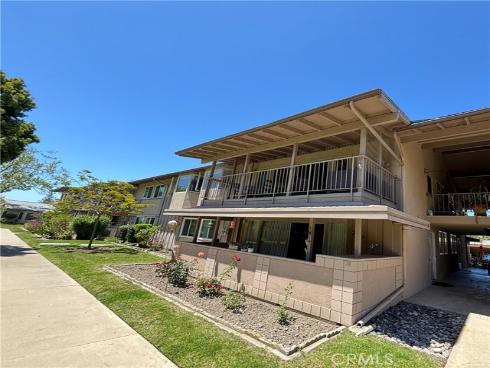 13342 Del Monte 5Q M-15 Drive, Seal Beach, CA