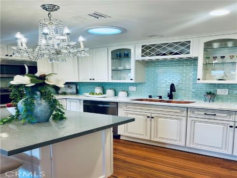 13561 Medinac Lane M5 70l , Seal Beach, CA