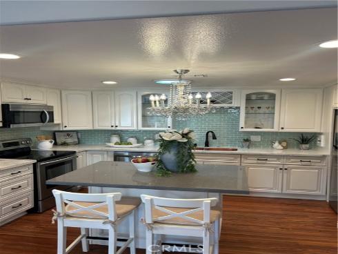 13561 Medinac Lane M5 70l , Seal Beach, CA