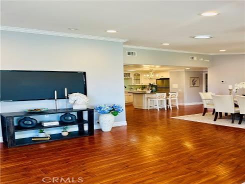 13561 Medinac Lane M5 70l , Seal Beach, CA