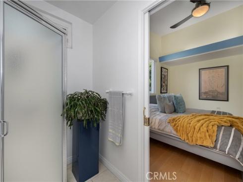 1461 Merion 52F WayM-2, Seal Beach, CA