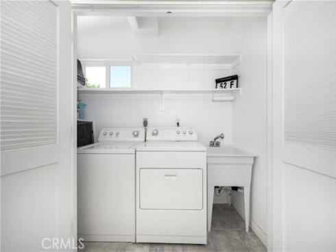 1461  Merion  52F  WayM-2, Seal Beach, CA