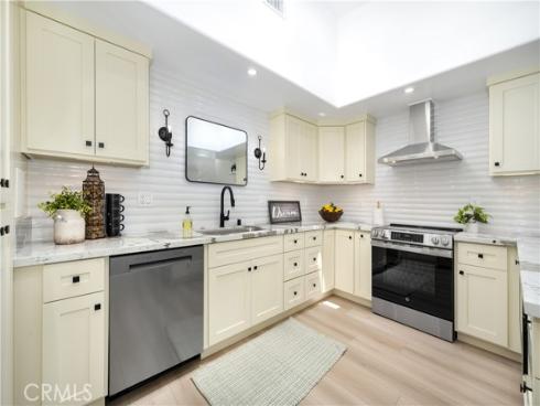 1540 Northwood 270E RoadM-11, Seal Beach, CA