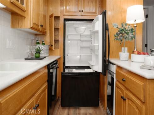 1601  Glen View Rd. #64f (m12)  , Seal Beach, CA