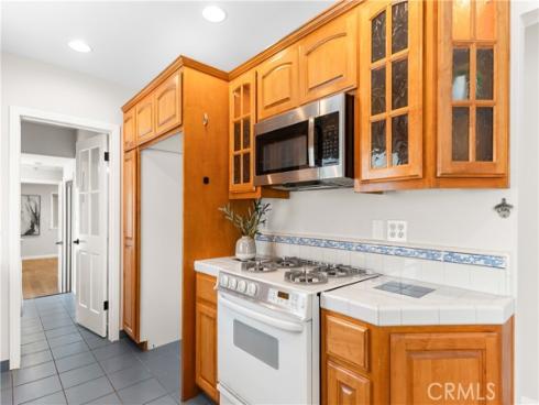 1518  Ocean   Avenue, Seal Beach, CA