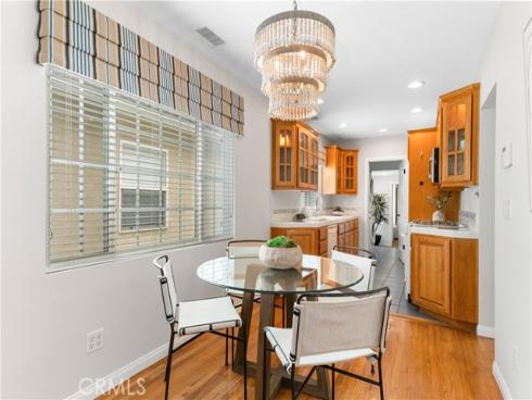 1518  Ocean   Avenue, Seal Beach, CA