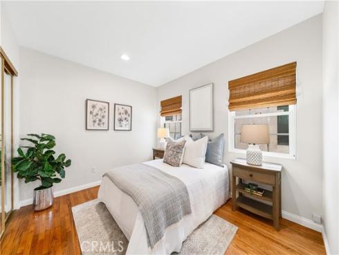 1518  Ocean   Avenue, Seal Beach, CA