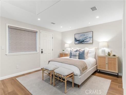 1518  Ocean   Avenue, Seal Beach, CA