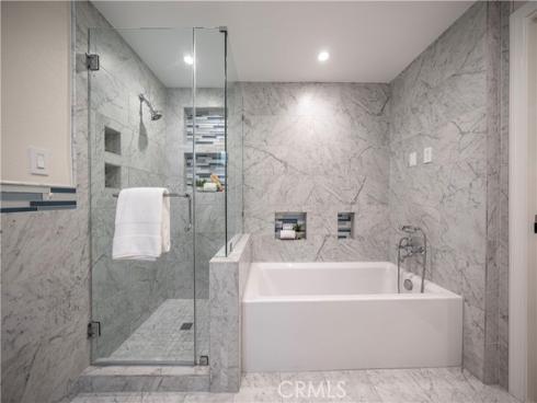 1518  Ocean   Avenue, Seal Beach, CA