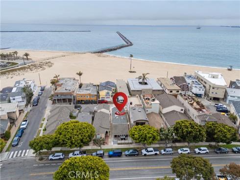 1518  Ocean   Avenue, Seal Beach, CA