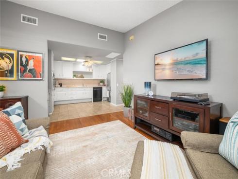 1260 Northwood 164B RoadM-7, Seal Beach, CA
