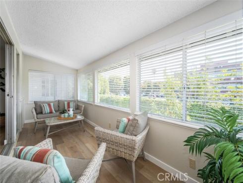 1930 St John 29L RoadM-15, Seal Beach, CA