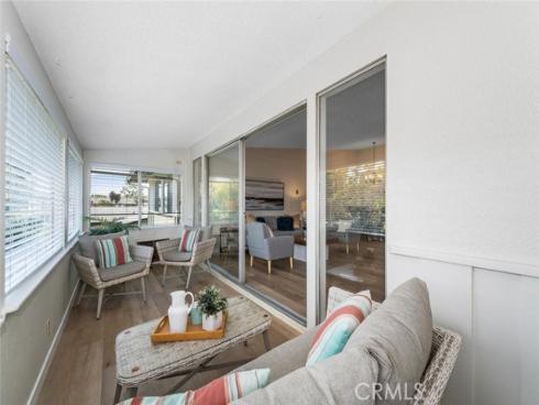 1930 St John 29L RoadM-15, Seal Beach, CA