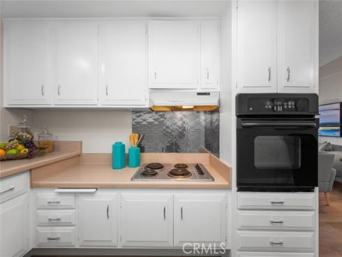 1930 St John 29L RoadM-15, Seal Beach, CA