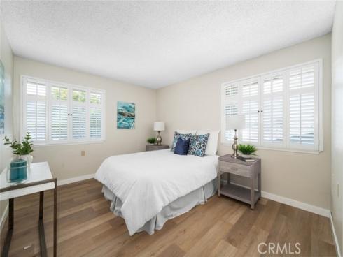 1930 St John 29L RoadM-15, Seal Beach, CA