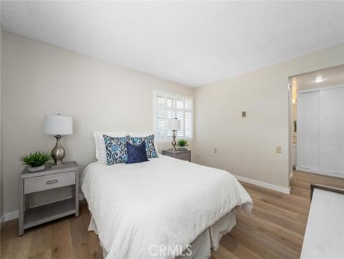 1930 St John 29L RoadM-15, Seal Beach, CA