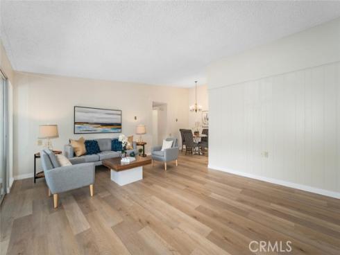 1930 St John 29L RoadM-15, Seal Beach, CA