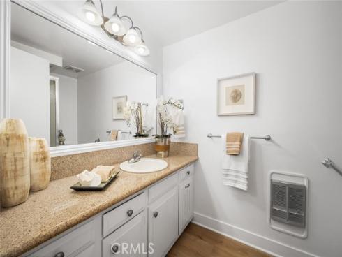 13400  Del Monte  1 M , Seal Beach, CA