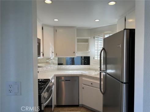 12484 Montecito 484 Road, Seal Beach, CA