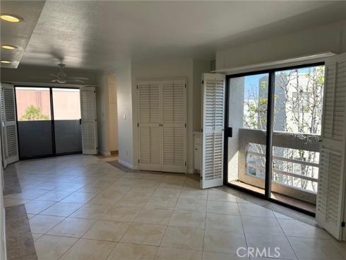 12484 Montecito 484 Road, Seal Beach, CA