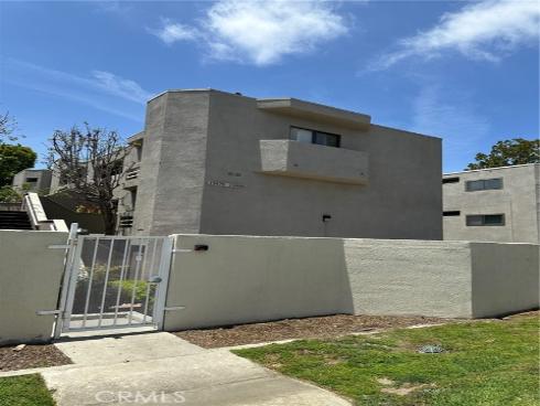 12484 Montecito 484 Road, Seal Beach, CA