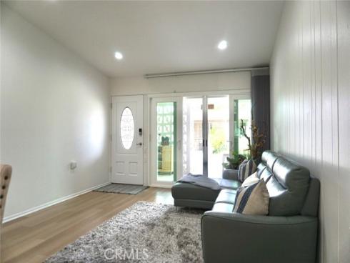 13930 Church 67E PlaceMutual 1, Seal Beach, CA