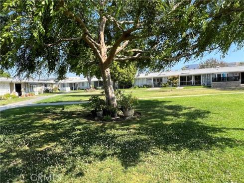 13962 El Dorado Dr., M2-60e , Seal Beach, CA