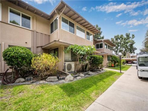 13338 Del Monte 3K DriveM-15, Seal Beach, CA