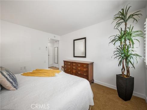 13338 Del Monte 3K DriveM-15, Seal Beach, CA