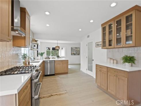 4664 Fir Avenue, Seal Beach, CA