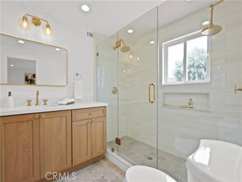 4664 Fir Avenue, Seal Beach, CA