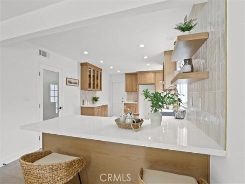 4664 Fir Avenue, Seal Beach, CA