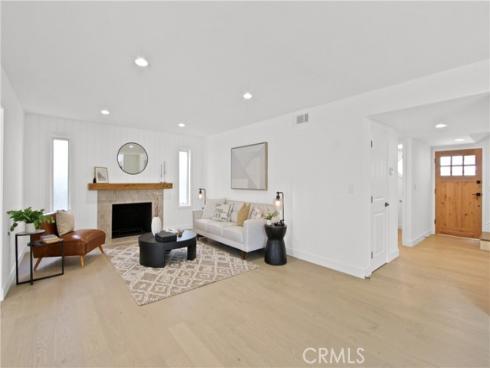 4664 Fir Avenue, Seal Beach, CA