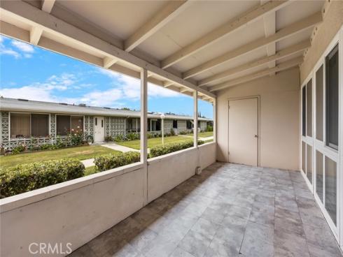 13450  St Andrews  73C  Drive, Seal Beach, CA