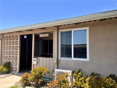 13630 Alderwood M4-77b , Seal Beach, CA