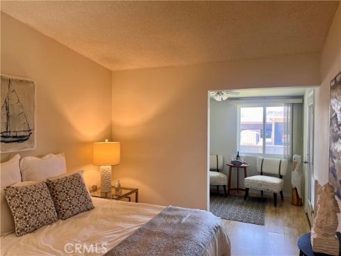 13630 Alderwood M4-77b , Seal Beach, CA