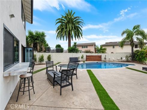 3550 Goldenrod Circle, Seal Beach, CA