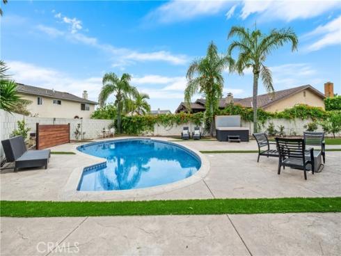 3550 Goldenrod Circle, Seal Beach, CA