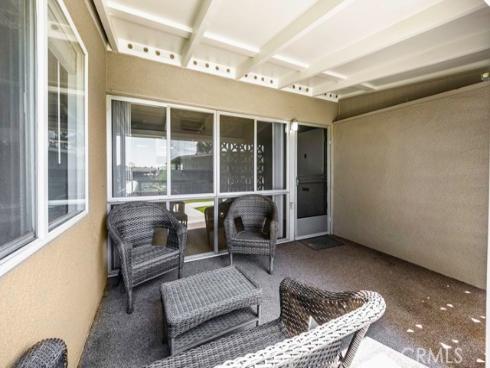 13881  Thunderbird  M1-63E  Drive, Seal Beach, CA