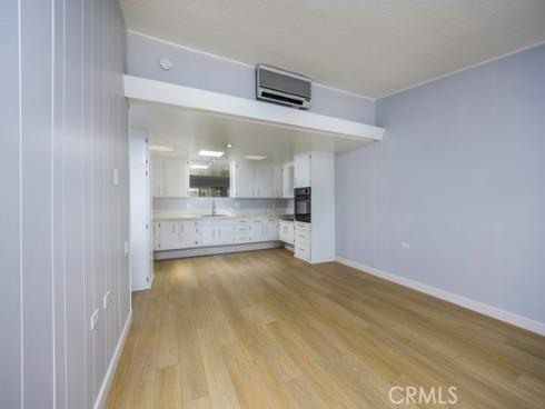 13881  Thunderbird  M1-63E  Drive, Seal Beach, CA