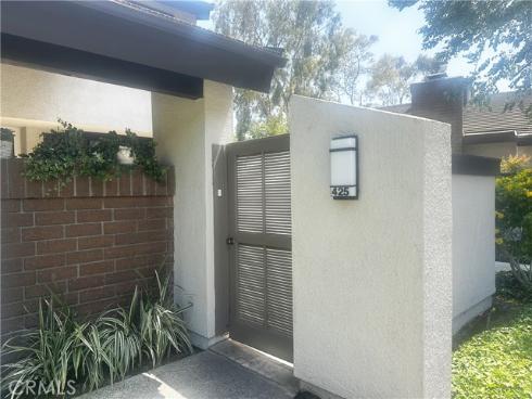 425  Old Ranch   Road, Seal Beach, CA