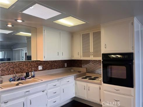 1842 Thunderbird Dr. M2-#1c , Seal Beach, CA